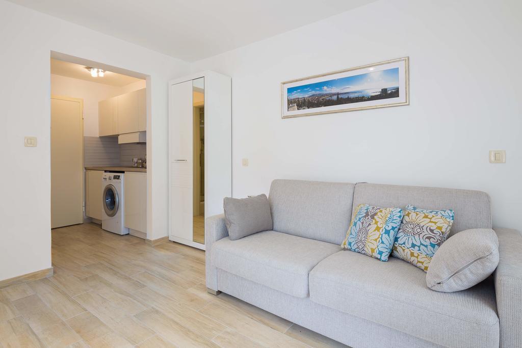 Phoenix Studio Apartment Split Exteriör bild