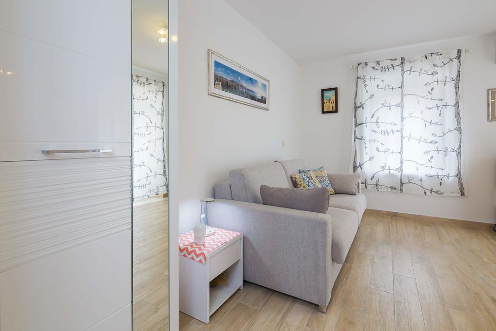 Phoenix Studio Apartment Split Exteriör bild